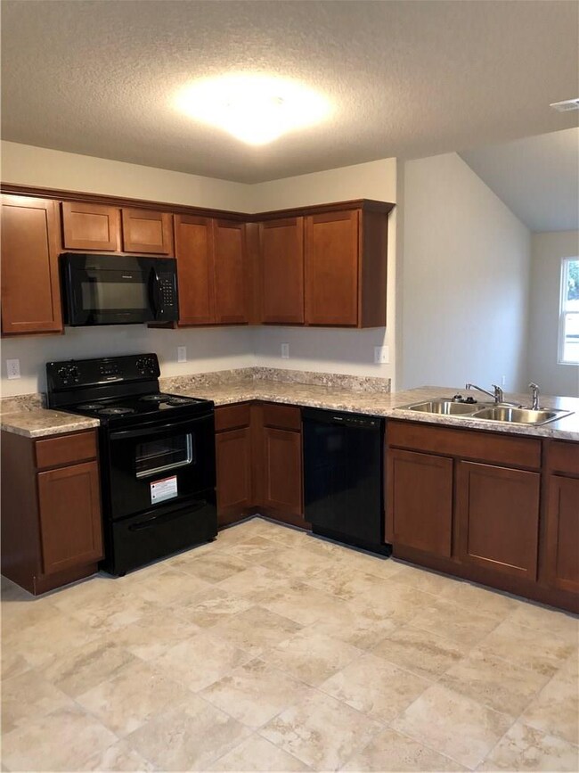 936 Jessica Leigh St, Elkins, AR 72727 - photo 3