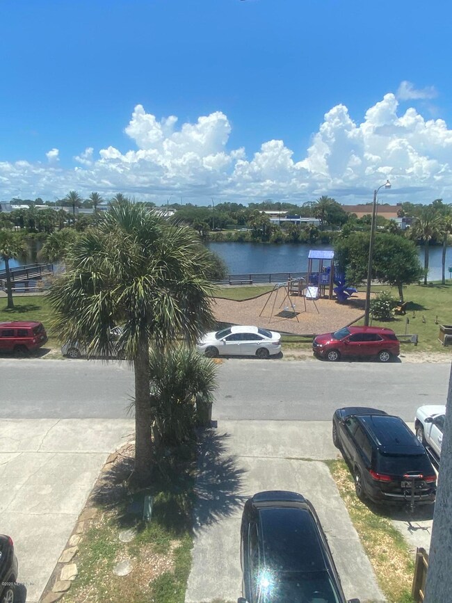 1713 2nd St S, Jacksonville Beach, FL 32250 - photo 6