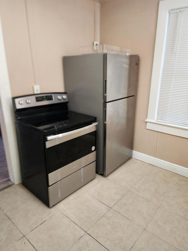 346 Forrest Ave, Cocoa, FL 32922 - photo 7