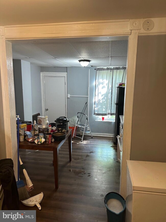 1729 Mckean Ave, Baltimore, MD 21217 - photo 4