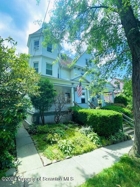 1010-1012 Myrtle St, Scranton, PA 18510 - photo 2