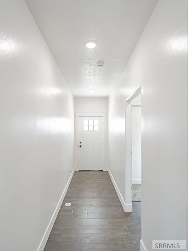 102 N Stocktrail Dr, Idaho Falls, ID 83402 - photo 2