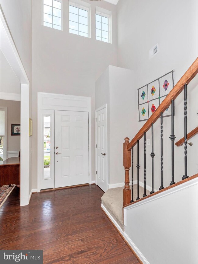 21725 Boneset Way, Germantown, MD 20876 - photo 6