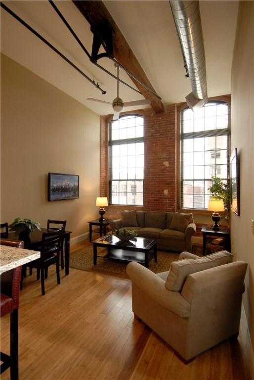 12 Eagle St unit 212, Providence, RI 02908 - photo 3