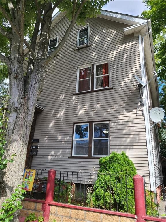 122 Baxter St, Providence, RI 02905 - photo 2