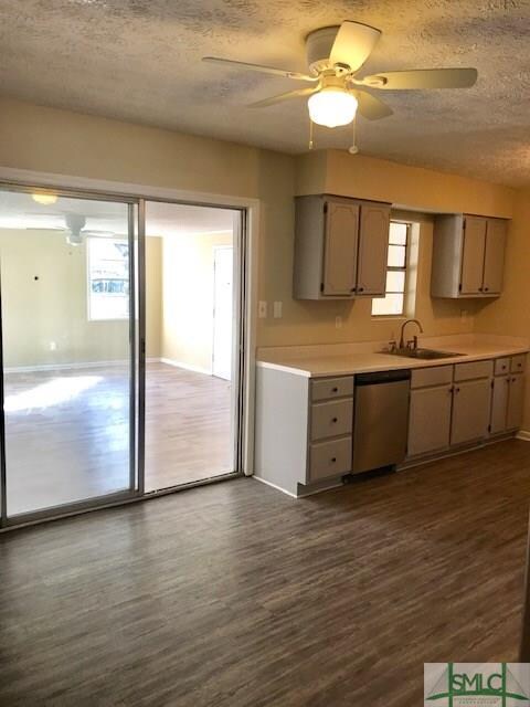 6987 Howard Foss Dr, Savannah, GA 31406 - photo 3