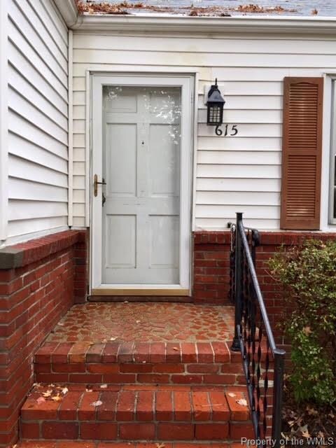 Come on In