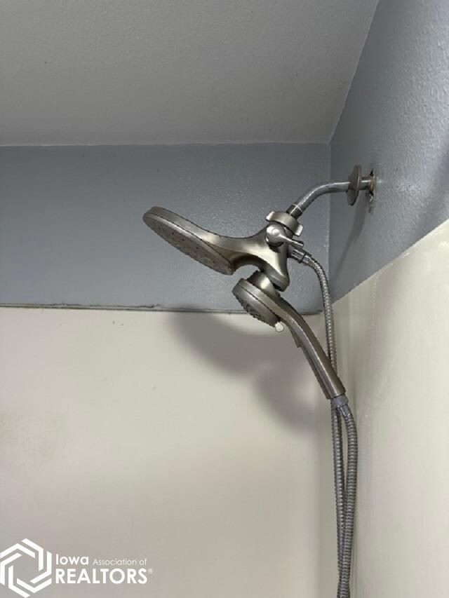 202 4th St, Livermore, IA 50558 - photo 7