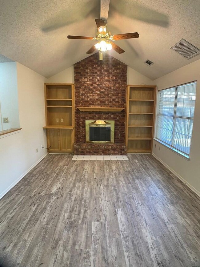 2100 Geraldine St, Midland, TX 79707 - photo 5