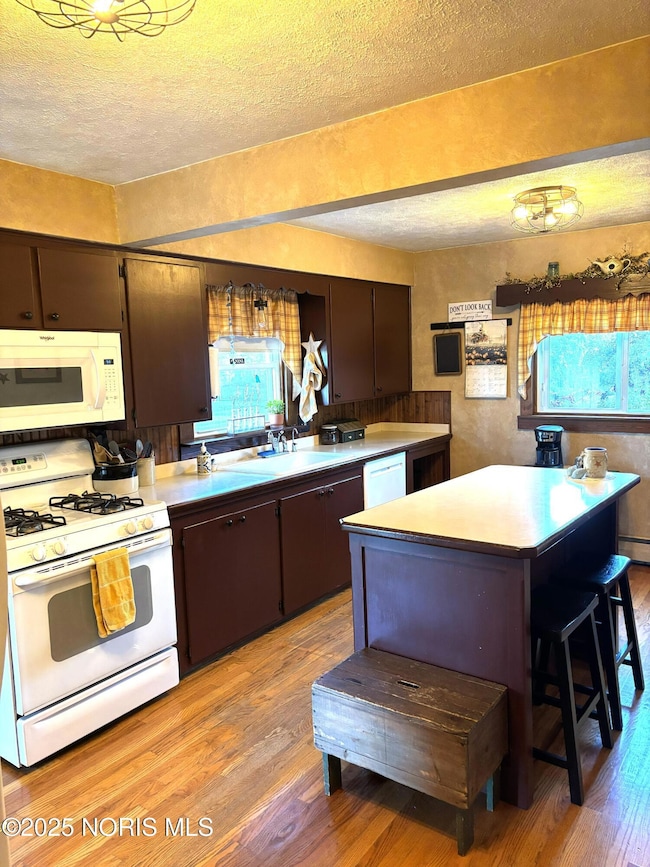 12369 Lagoon Dr, Curtice, OH 43412 - photo 3