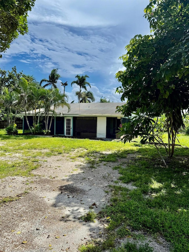 1250 Royal Palm Ave, West Palm Beach, FL 33406 - photo 2