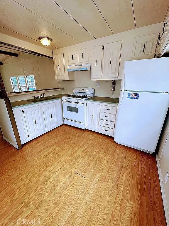 16397 S D St unit 20, Victorville, CA 92395 - photo 4