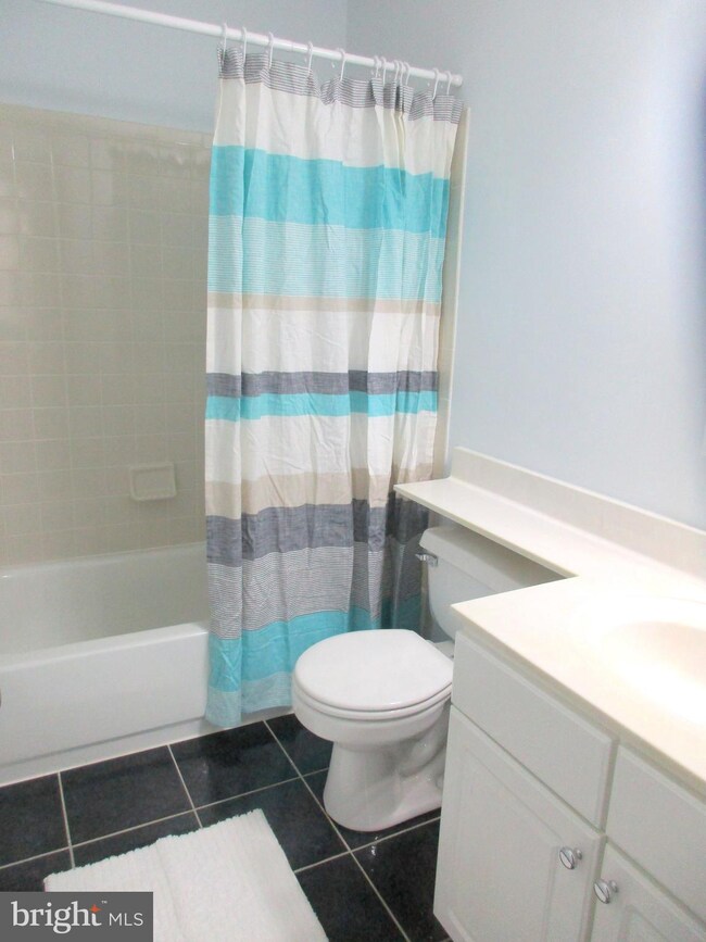 2411 20th St NW unit 12, Washington, DC 20009 - photo 7