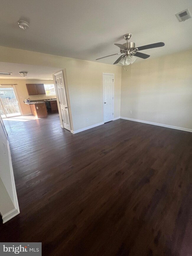 55 Lobo Ln, Inwood, WV 25428 - photo 2