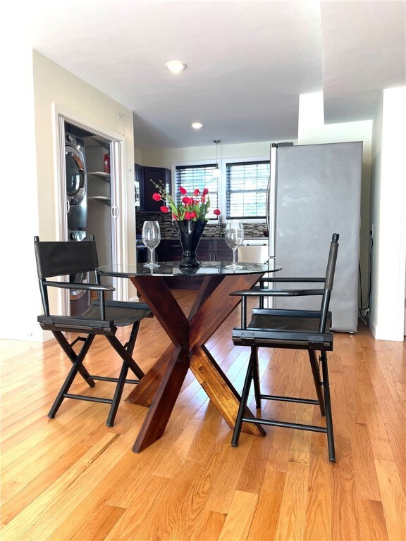 60 Village Green S unit 8, Riverside, RI 02915 - photo 5