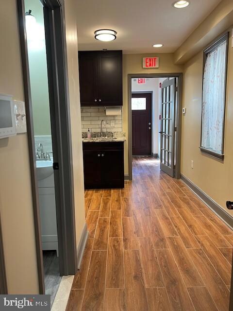 912 Winter St unit 1R, Philadelphia, PA 19107 - photo 3