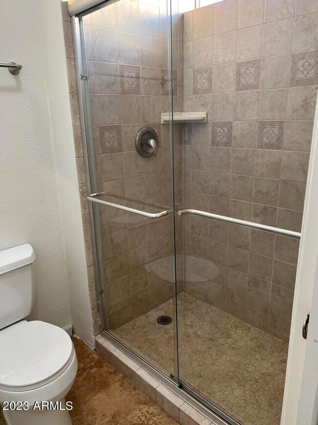 1844 N 46th Dr, Phoenix, AZ 85035 - photo 5