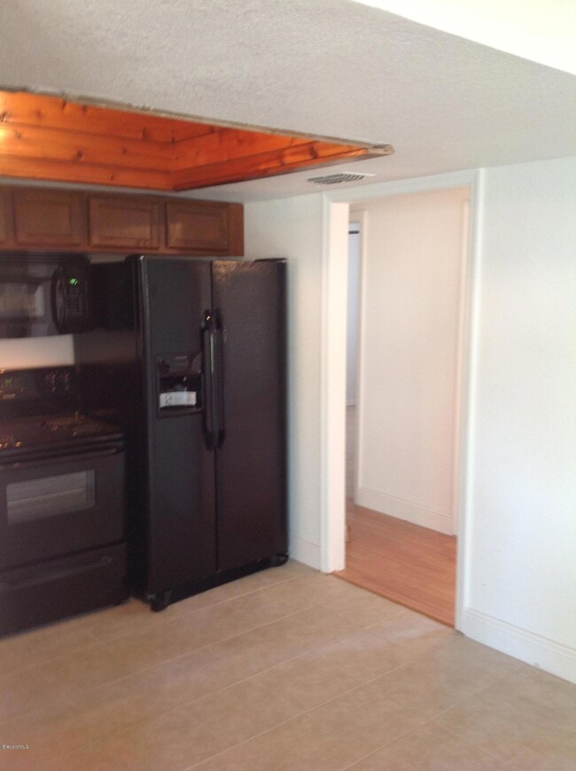 Flamingo Kitchen hall