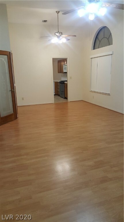 living room /dining room with entrance to kitchen