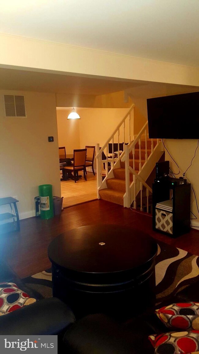 12325 Bonfire Dr, Reisterstown, MD 21136 - photo 5