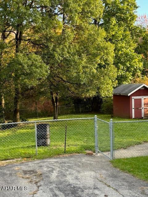 Magee Fenced Yard