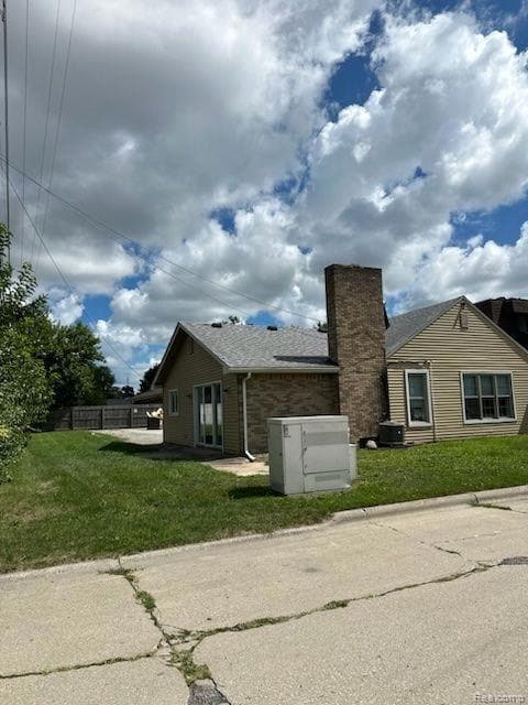 1724 S Custer Rd, Monroe, MI 48161 - photo 6