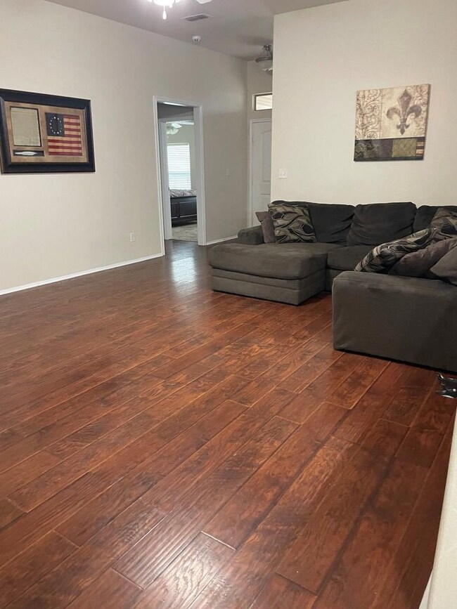 403 E 98th St, Odessa, TX 79765 - photo 3