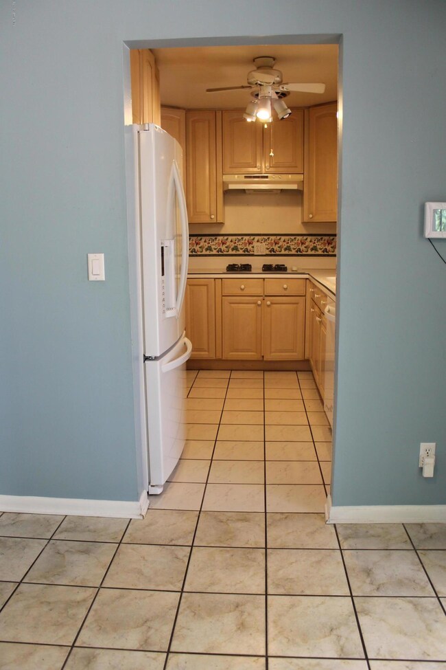 4605 Harlow Blvd, Jacksonville, FL 32210 - photo 7