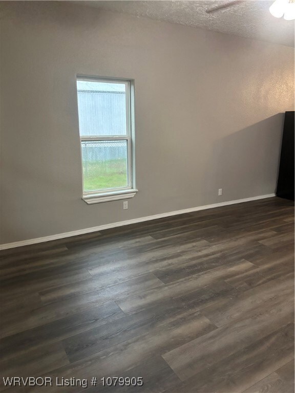 27159 Waterfield St, Shady Point, OK 74956 - photo 3