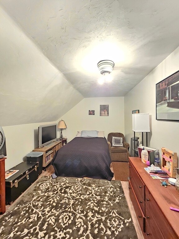 81 Morton St, Fall River, MA 02720 - photo 6