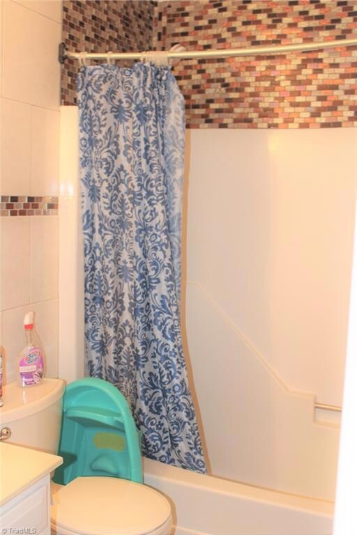 2732 Ingram Rd, High Point, NC 27263 - photo 7