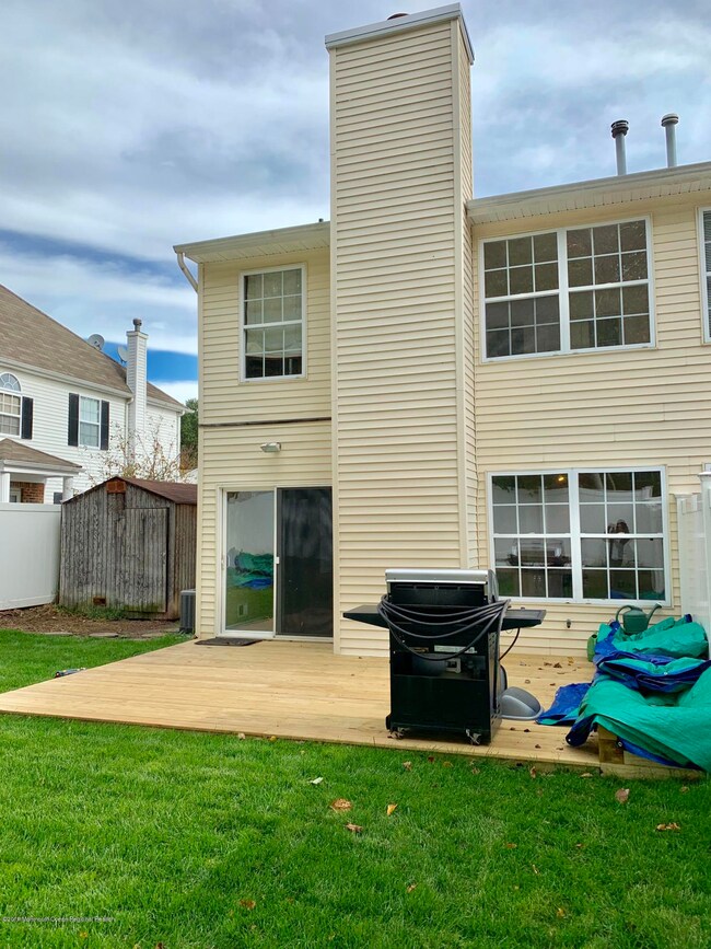 31 Brewster Cir, Old Bridge, NJ 08857 - photo 7