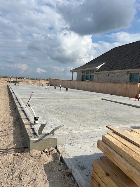 11210 Apricot Sulphur Dr, Cypress, TX 77433 - photo 5