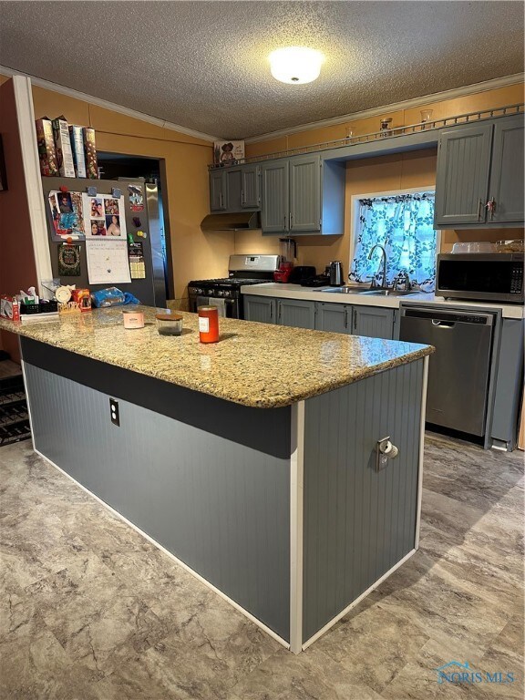 824 W Skye View Dr, Findlay, OH 45840 - photo 7