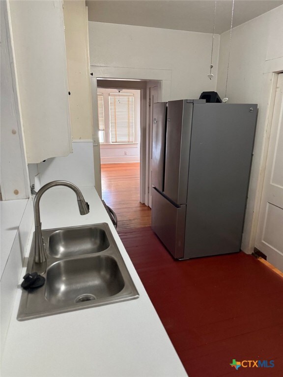 606 W Forrest St, Victoria, TX 77901 - photo 6