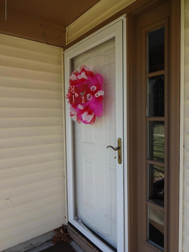 9 Chadwick Ct, Trenton, NJ 08691 - photo 5