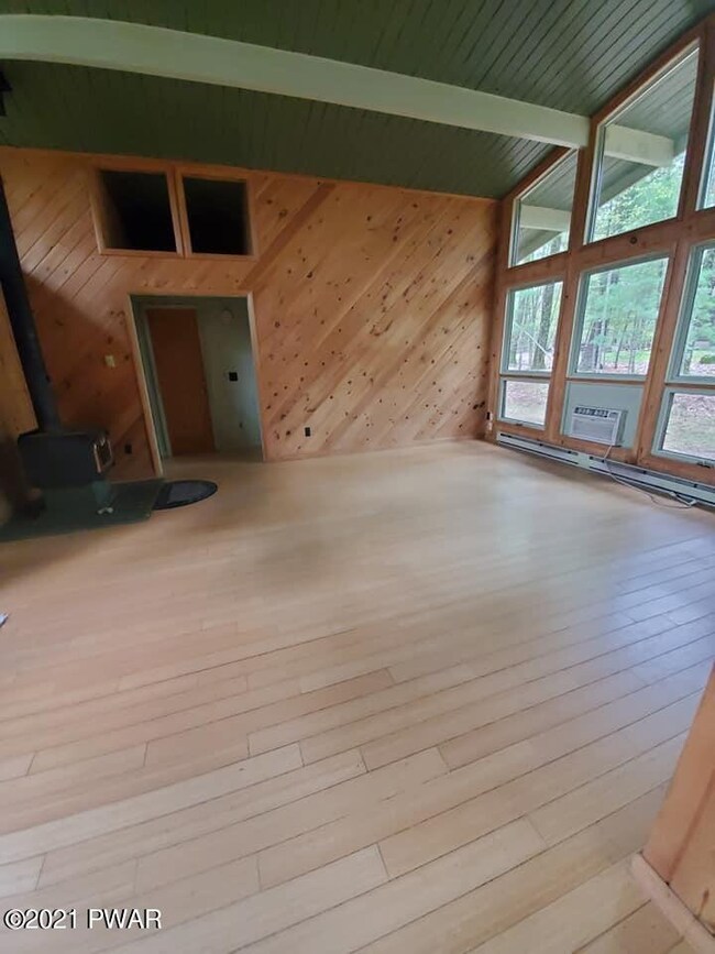 128 Marigold Ln, Milford, PA 18337 - photo 6