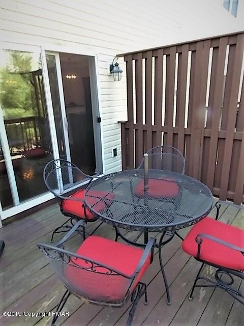 110 Samantha Ln, Hazleton, PA 18202 - photo 7