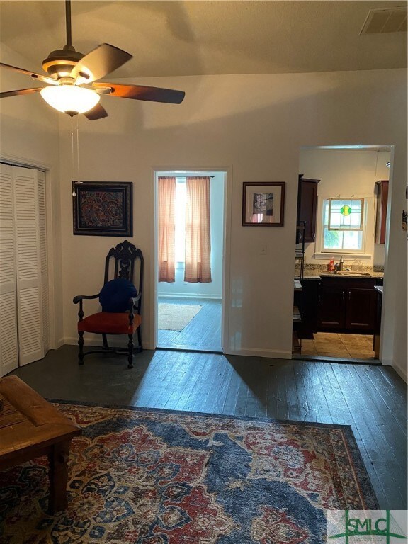 110 E Anderson St unit B, Savannah, GA 31401 - photo 5