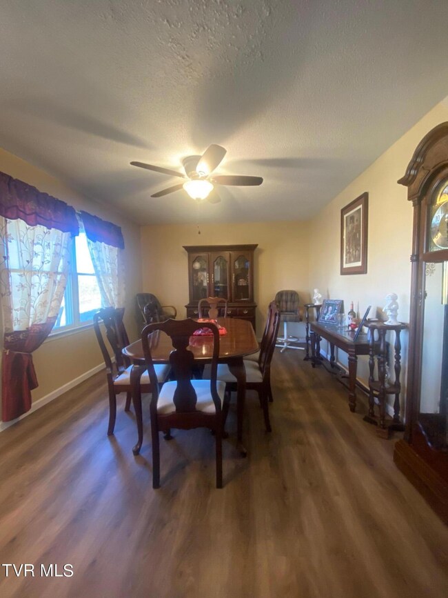 Castle Dining room
