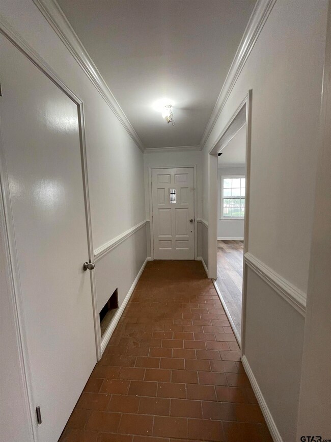 3337 3337 Paluxy Dr, Tyler, TX 75703 - photo 2