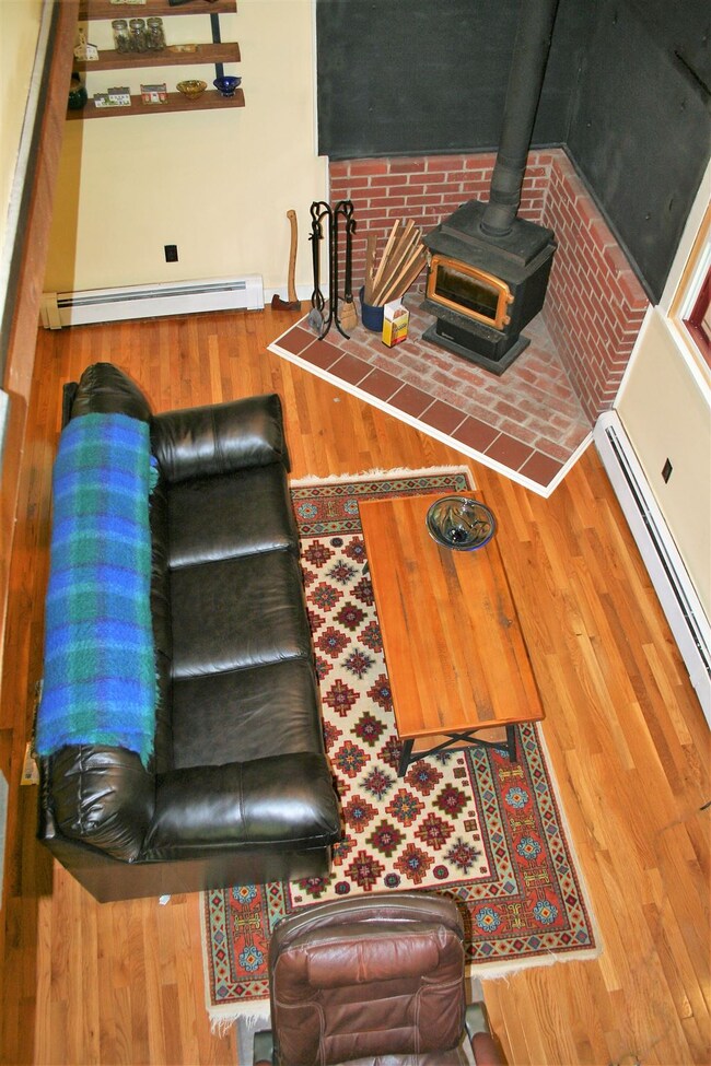 574 Willard Rd unit A, Hartford, VT 05001 - photo 7