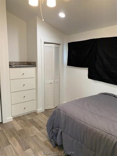 3939 Riverside Pkwy unit Tiny, Bryan, TX 77807 - photo 6