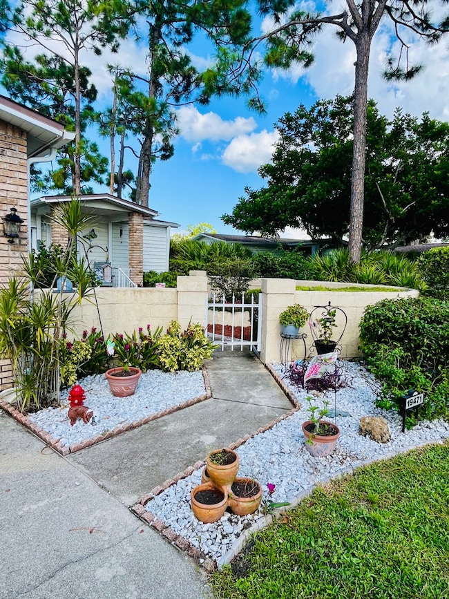 19471 Rolling Hills Ct unit 47-D, North Fort Myers, FL 33903 - photo 2