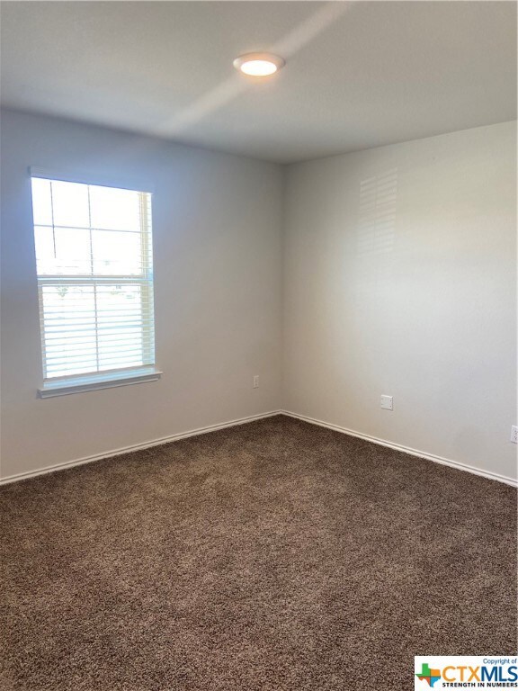 313 Jacquard Ct, Troy, TX 76579 - photo 4