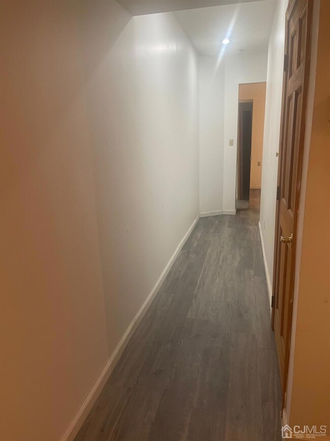 252 2nd St unit 1, South Amboy, NJ 08879 - photo 4