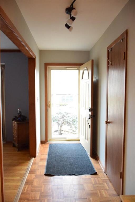 10103 W 68th St, Shawnee, KS 66203 - photo 2