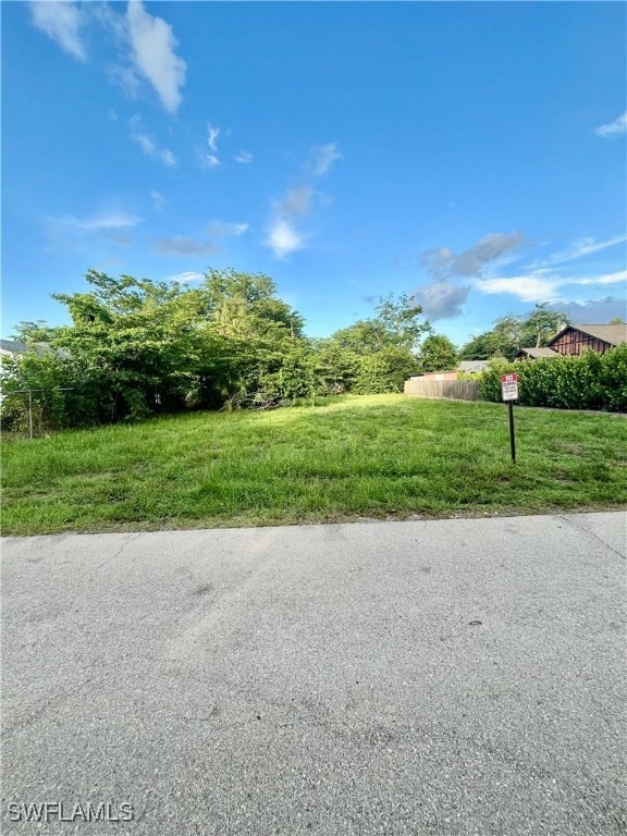 2317 Altamont Ave, Fort Myers, FL 33901 - photo 2