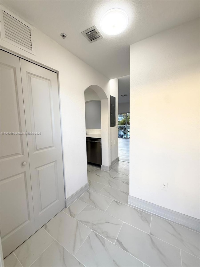 7991 NW 8th St unit 113B, Miami, FL 33126 - photo 4