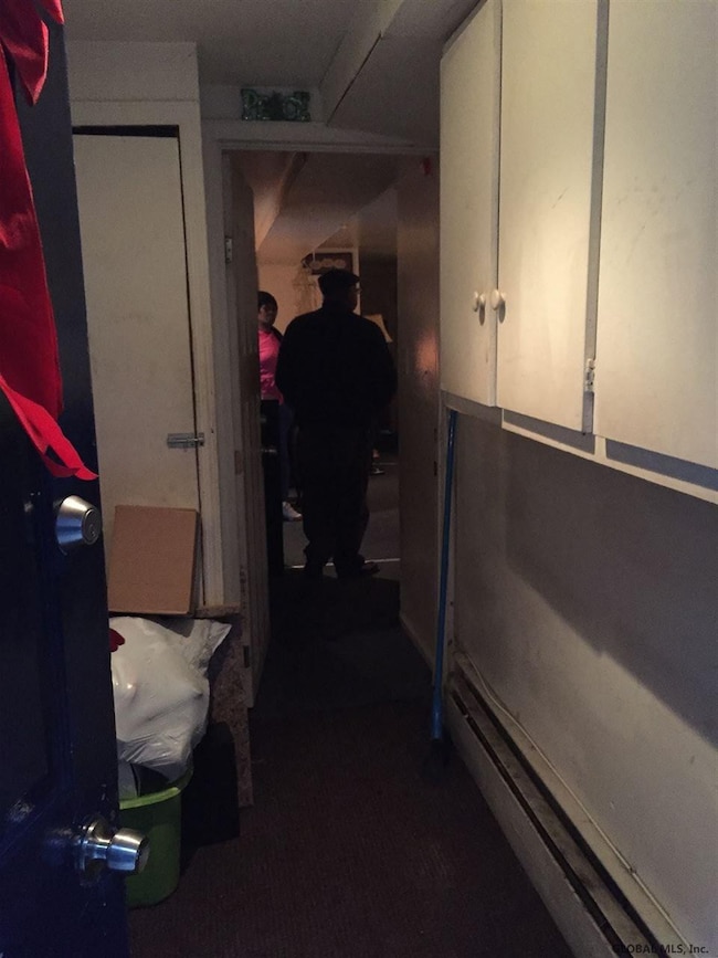 181 Elk St, Albany, NY 12210 - photo 6